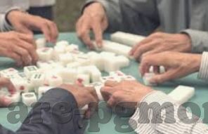万豪看牌抢庄牛牛-万豪看牌抢庄牛牛的策略与技巧